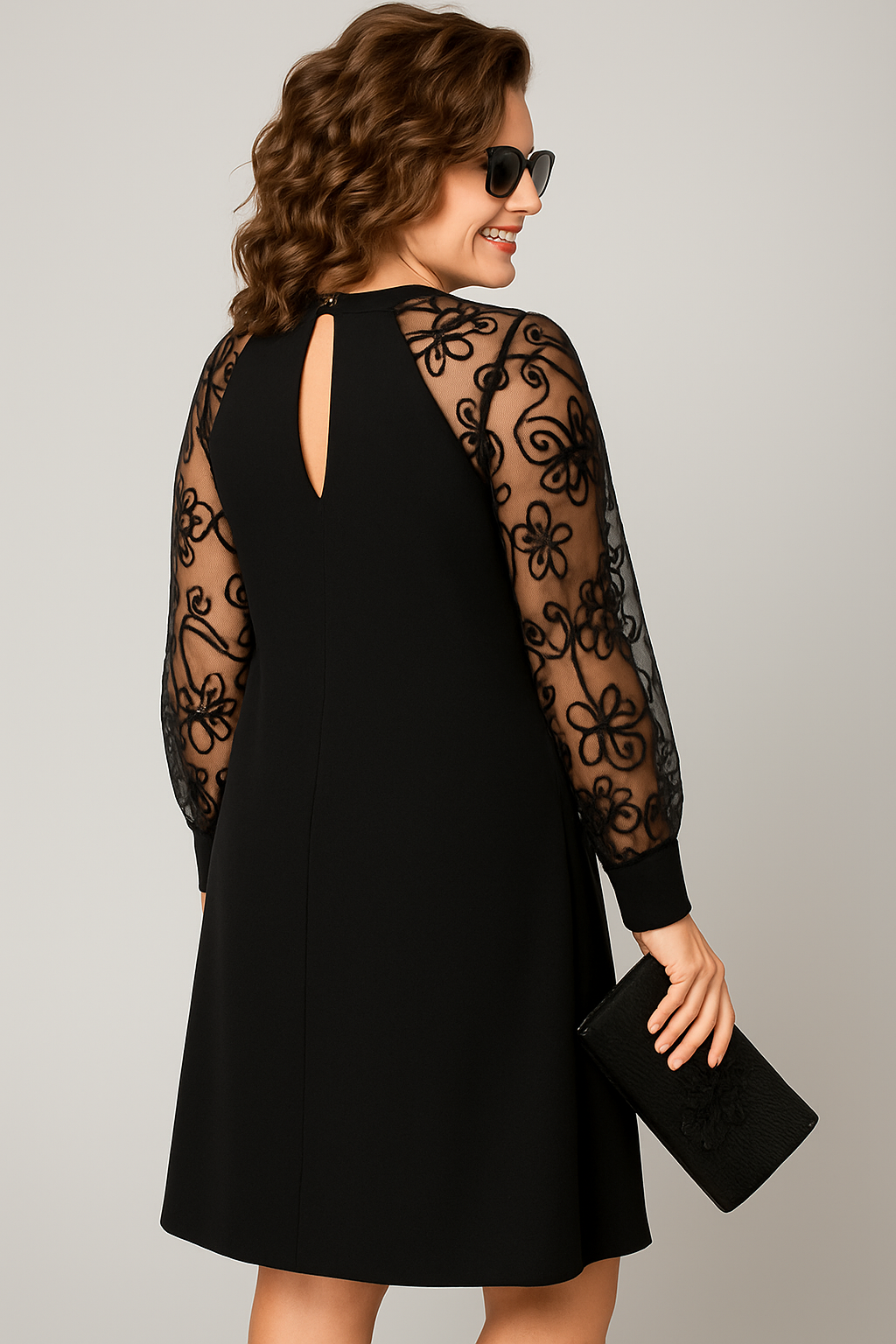 Anna – Elegant Lace Dress for Women - Image 3