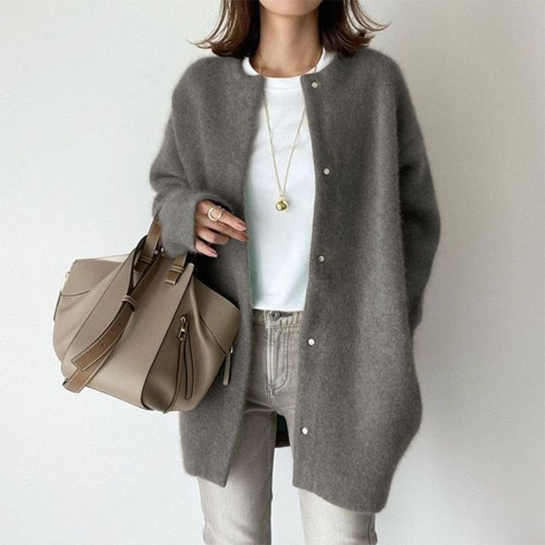 Cardigan Women's Oversized Fit with Button Closure - Image 5